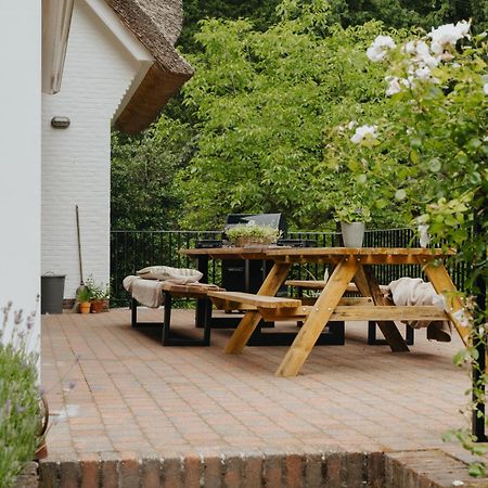 De zandberg Vakantiewoning NeerNeerpelt Buitenkant foto